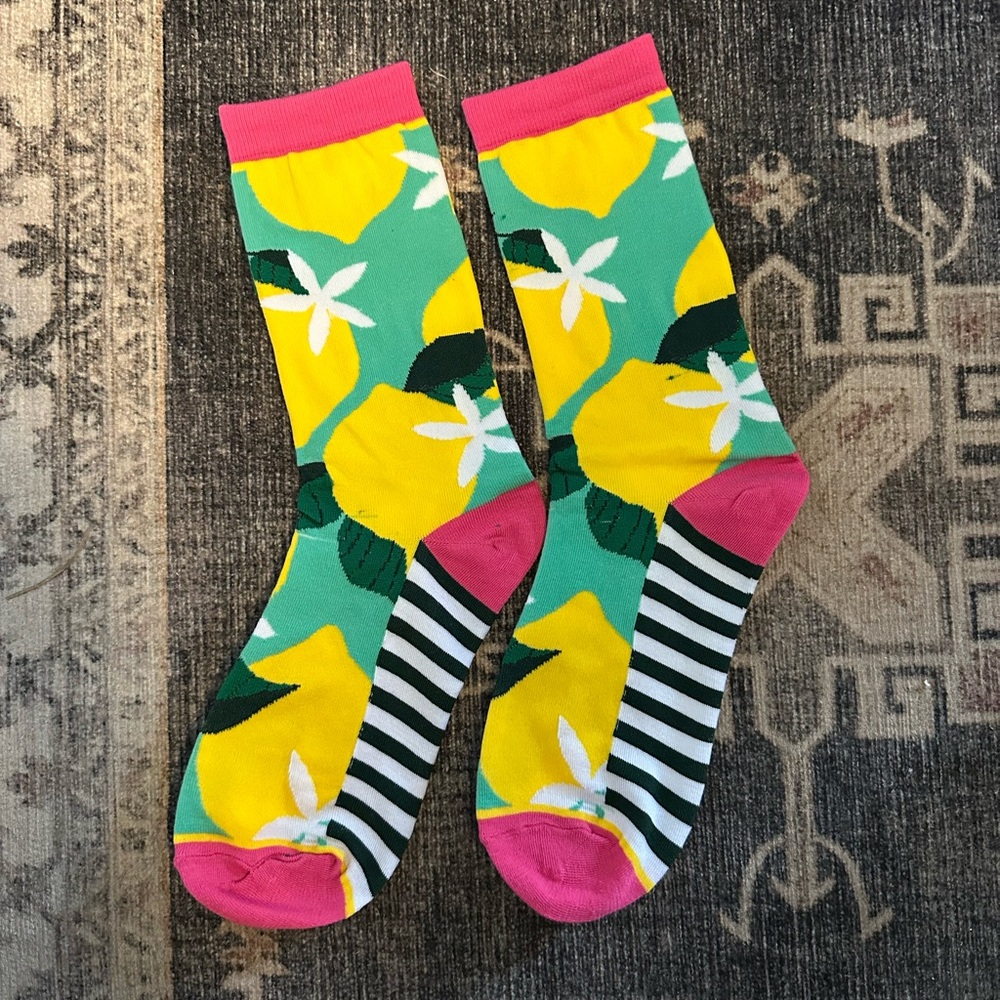Colorful‎ Lemon Crew Socks